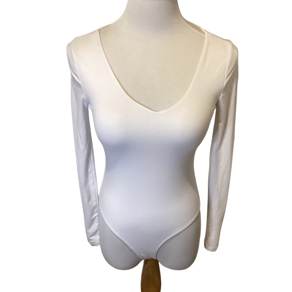 Better Together White Long Sleeve V‎ Neck Snap Closure Bodysuit Women's X Small